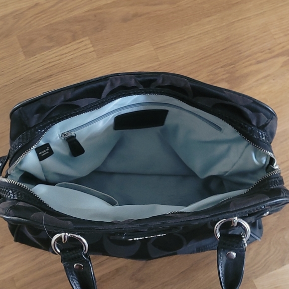 Authentic Coach Handbag - Picture 3 of 3